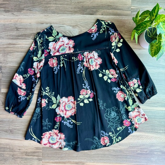 NWT Blu Pepper Black Floral Boho Peasant Blouse Women’s Size S - Picture 12 of 13